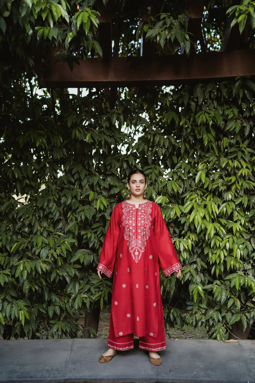 URGE-2PC DHANAK EMBROIDRED SHIRT WITH AND EMBROIDRED TROUSER-BI-4058