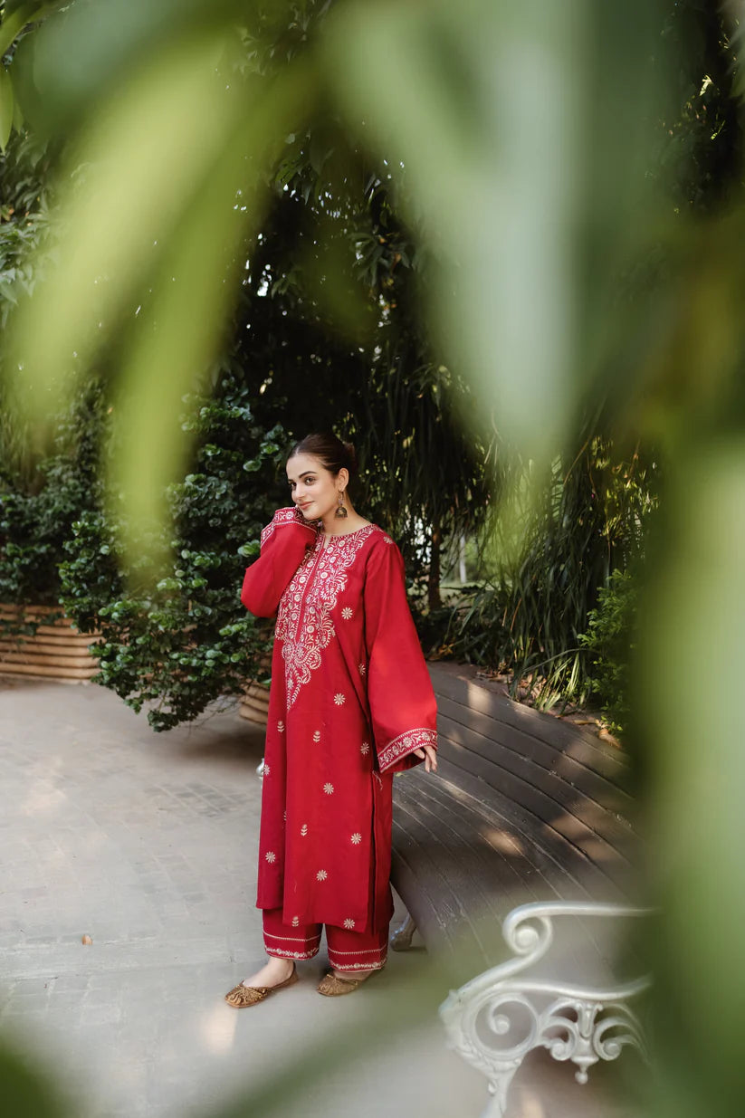 URGE-2PC DHANAK EMBROIDRED SHIRT WITH AND EMBROIDRED TROUSER-BI-4058