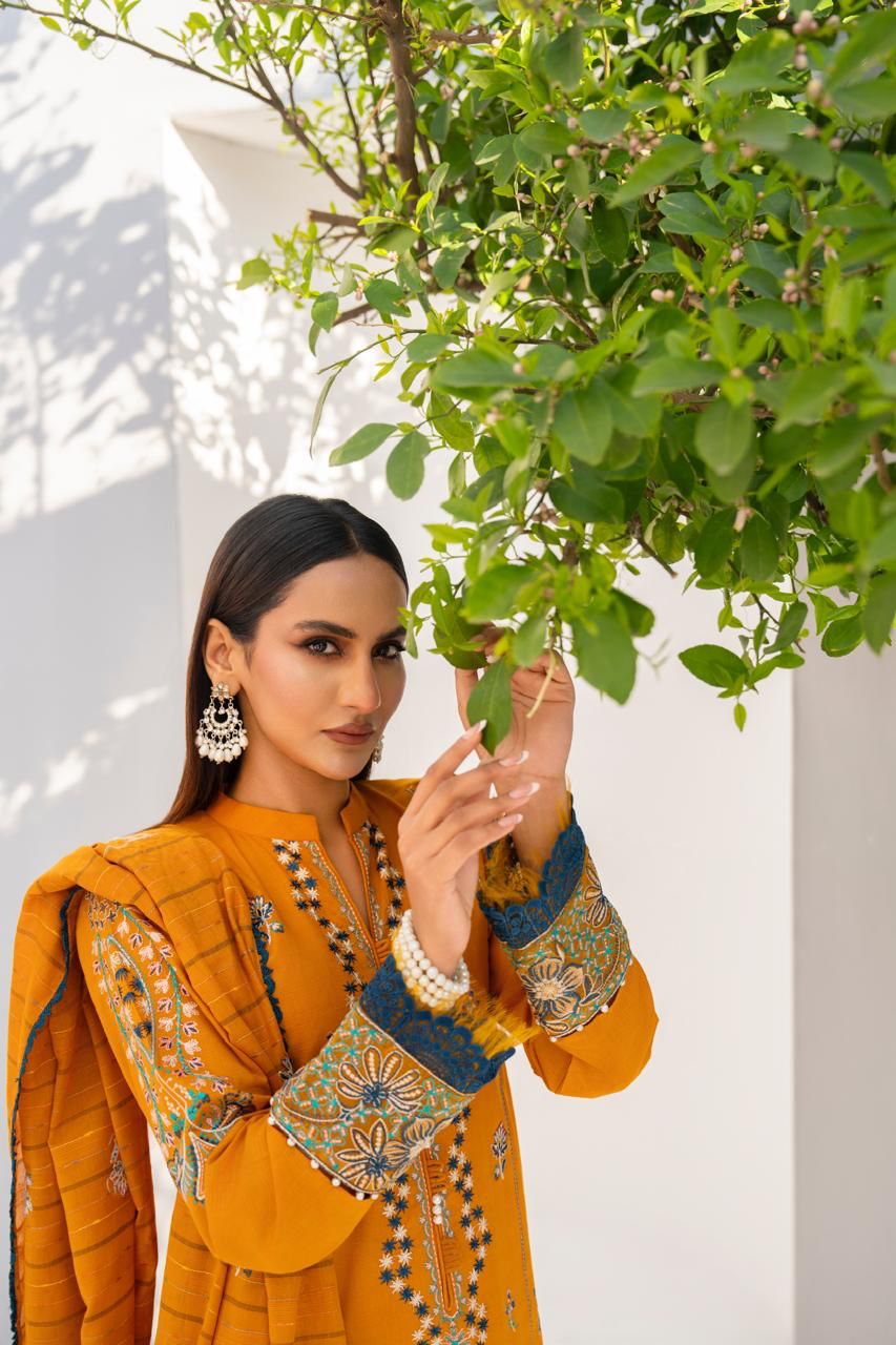 BRANDSINN-3PC LAWN EMBROIDERED SHIRT WITH LAWN EMBROIDERED READY TO WEAR DUPATTA-BI-140
