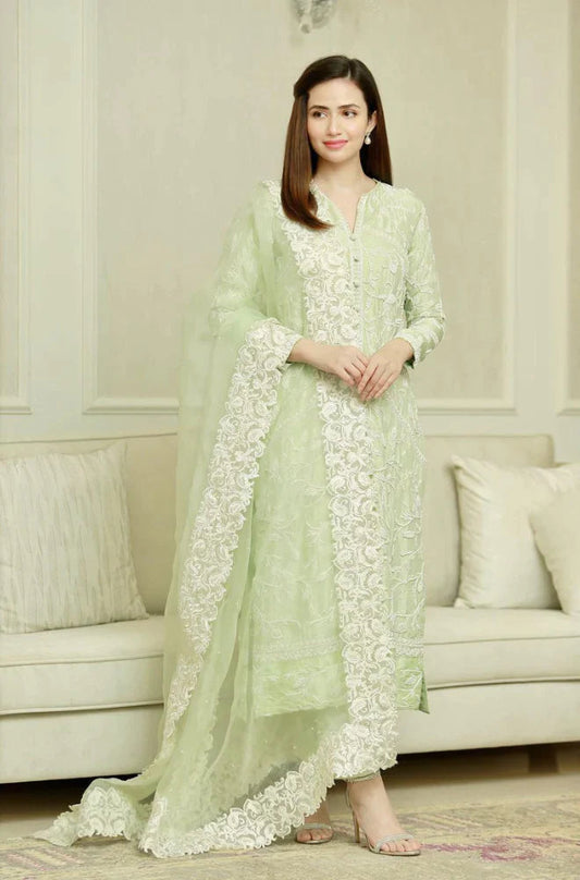 BrandsInn- 3PC LAWN EMBROIDERED SHIRT WITH ORGANZA EMBROIDERED DUPATTA & TROUSER-BI-117