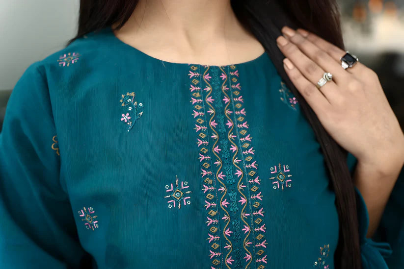 BRANDSINN-3PC KHADDAR CUTWORK EMBROIDERED SHIRT WITH KASHMIRI JACQUARD WOOL SHAWL-BI-4035